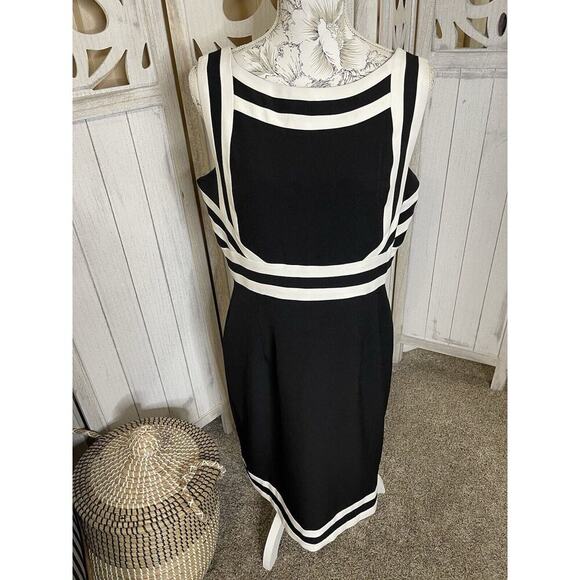 Adrianna Papell Black and White Sheath Dress Size 12 Colorblock - Picture 1 of 8